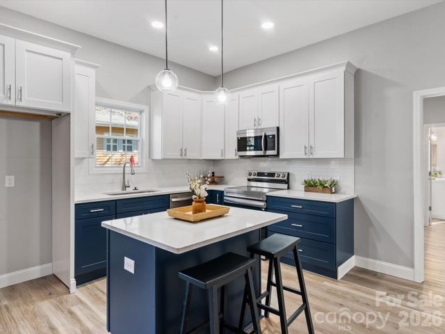 105 S York Street, Lancaster, SC 29720