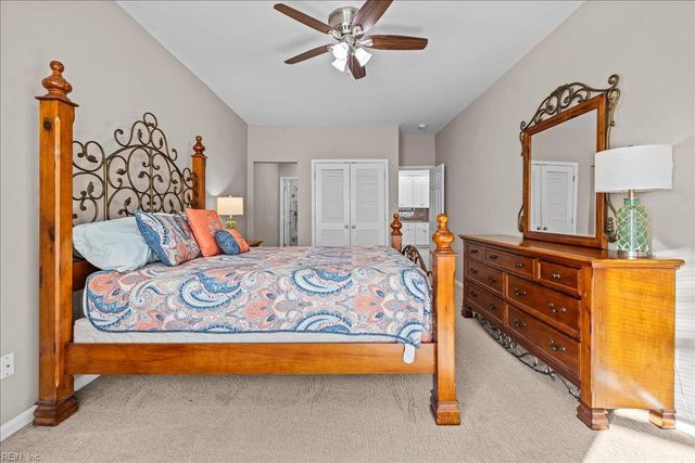 2325 W Great Neck Rd Apt 102, Virginia Beach, VA 23451