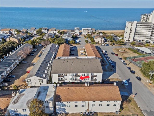 2325 W Great Neck Rd Apt 102, Virginia Beach, VA 23451