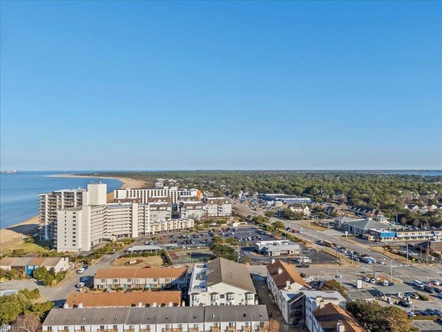 2325 W Great Neck Rd Apt 102, Virginia Beach, VA 23451