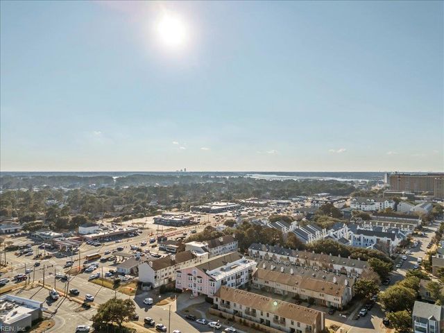 2325 W Great Neck Rd Apt 102, Virginia Beach, VA 23451