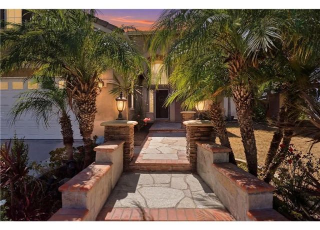 768 Ochee Circle, Corona, CA 92879