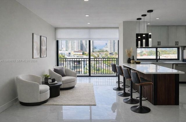 17021 N Bay Road 814, Sunny Isles Beach, FL 33160