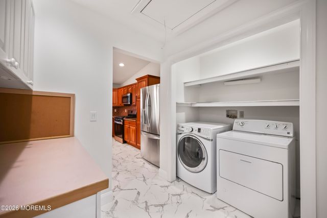 18 Fierro Avenue, Matawan, NJ 07747