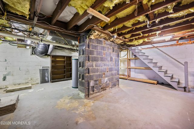 18 Fierro Avenue, Matawan, NJ 07747