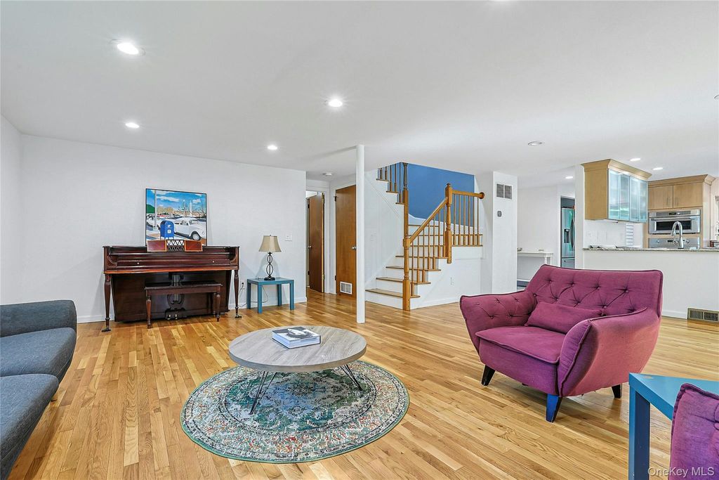 268 Watch Hill Road, Cortlandt Manor, NY 10567 — photo 5