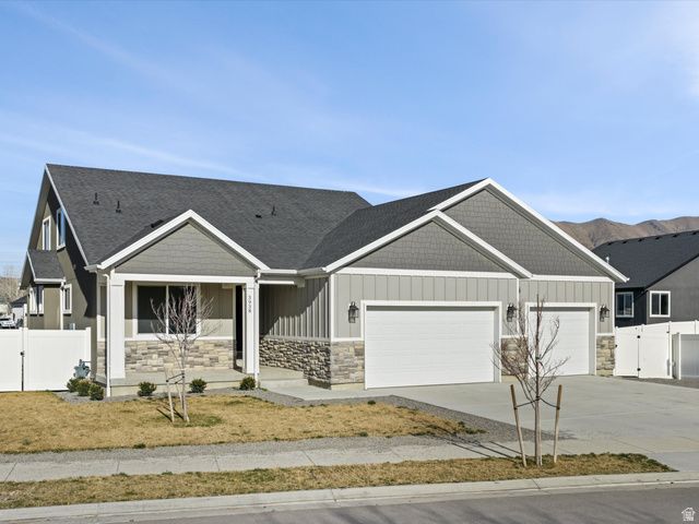 3938 N WOOD RD, Eagle Mountain, UT 84005