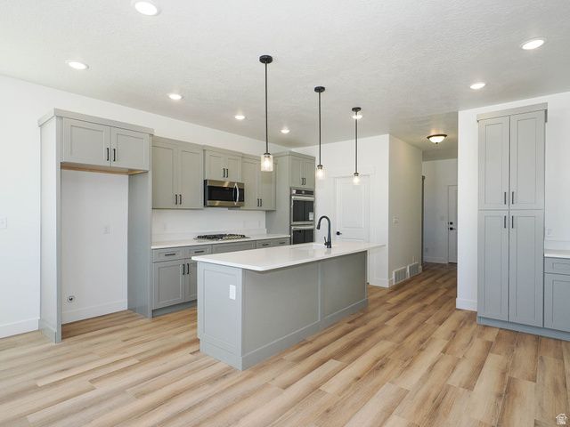 3938 N WOOD RD, Eagle Mountain, UT 84005