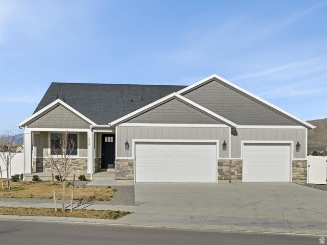 3938 N WOOD RD, Eagle Mountain, UT 84005