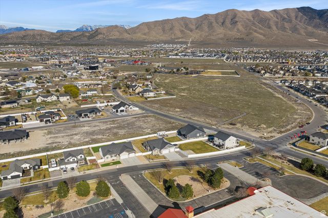 3938 N WOOD RD, Eagle Mountain, UT 84005