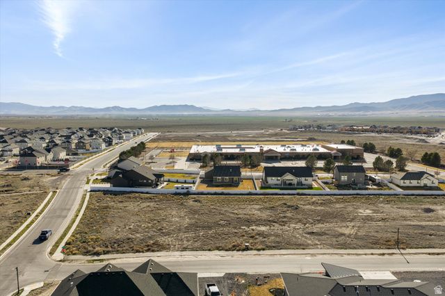 3938 N WOOD RD, Eagle Mountain, UT 84005