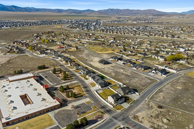 3938 N WOOD RD, Eagle Mountain, UT 84005