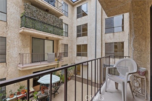 7300 Franklin Avenue 354, Los Angeles, CA 90046