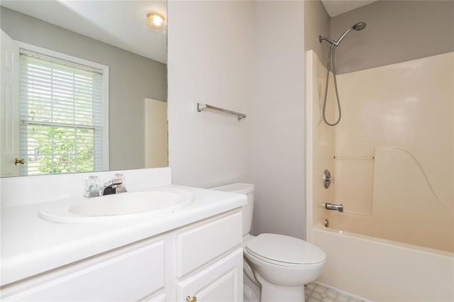 701 Derek Place, Locust Grove, GA 30248