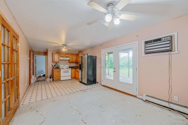 51 Trout Brook Lane, Aquebogue, NY 11931