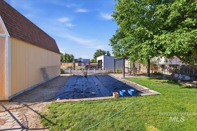 2717 E Victory, Nampa, ID 83687
