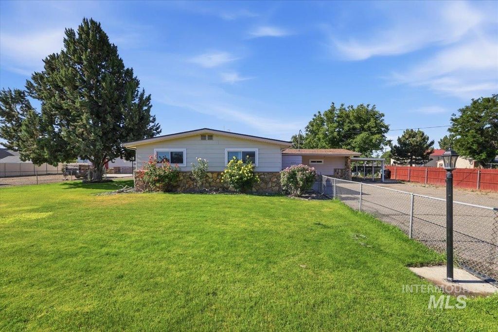 2717 E Victory Rd, Nampa, ID 83687 photo 5