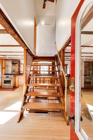 108 Auburn, Cambridge, MA 02139