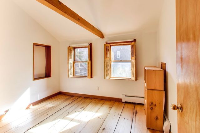 108 Auburn, Cambridge, MA 02139