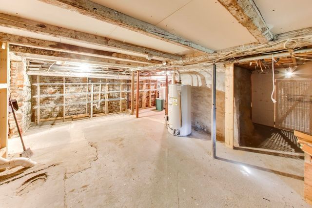 108 Auburn, Cambridge, MA 02139