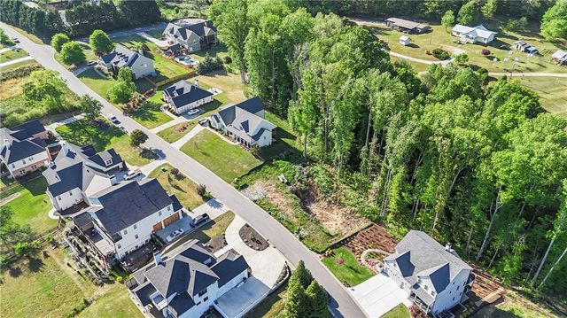 9535 Enclave Lane, Gainesville, GA 30506