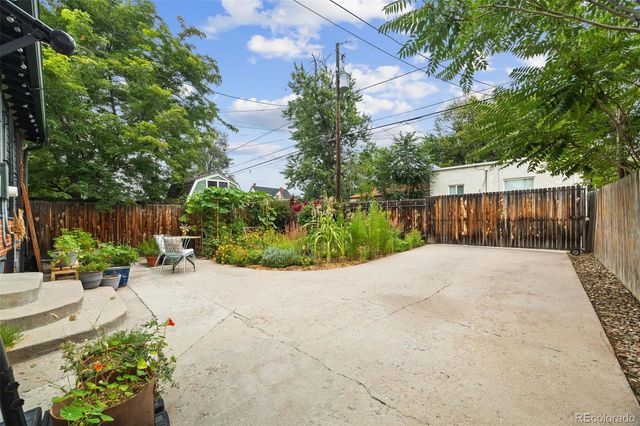 3020 N York Street, Denver, CO 80205