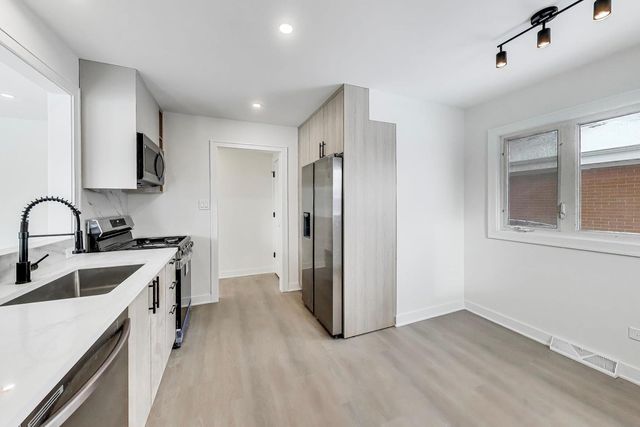 5028 N Oneida Avenue, Norridge, IL 60706