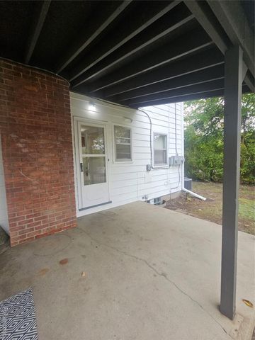 907 E Forest Avenue, Ypsilanti Charter Township, MI 48198