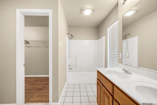 9959 Elliot Rd, Baton Rouge, LA 70817