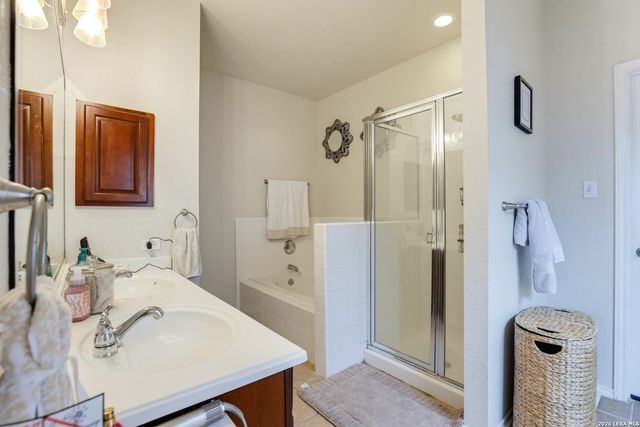 1363 Crown Brk, San Antonio, TX 78260