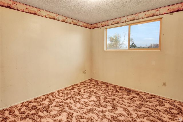 480 W 5050 S, Washington Terrace, UT 84405