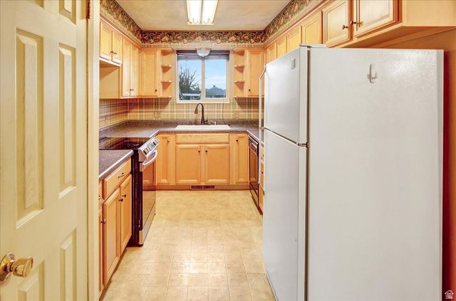 480 W 5050 S, Washington Terrace, UT 84405