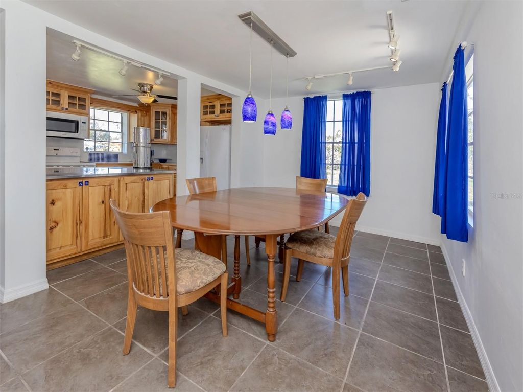 305 CHAUNCEY AVENUE, BRADENTON, FL 34208 — photo 4