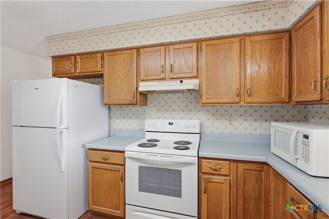 429 Booth Drive, San Marcos, TX 78666