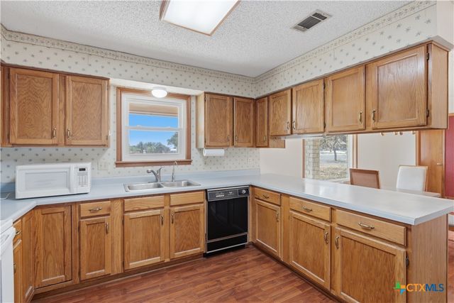 429 Booth Drive, San Marcos, TX 78666