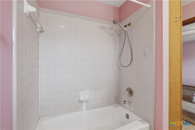 429 Booth Drive, San Marcos, TX 78666