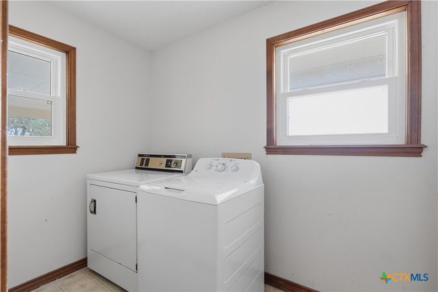 429 Booth Drive, San Marcos, TX 78666