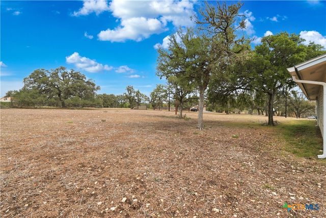 429 Booth Drive, San Marcos, TX 78666