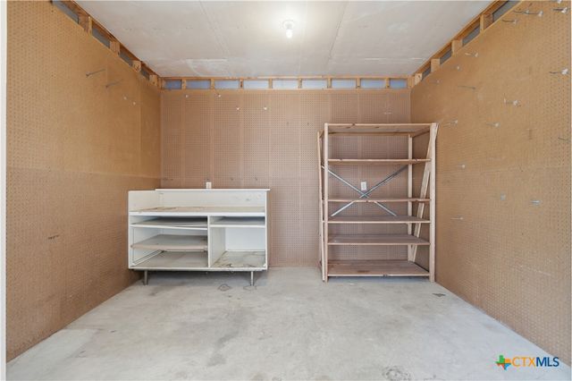 429 Booth Drive, San Marcos, TX 78666