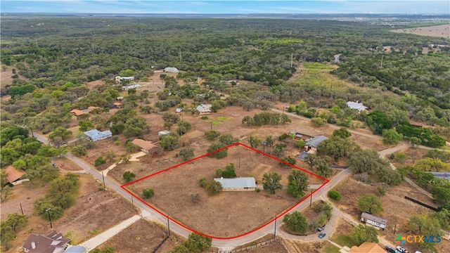 429 Booth Drive, San Marcos, TX 78666