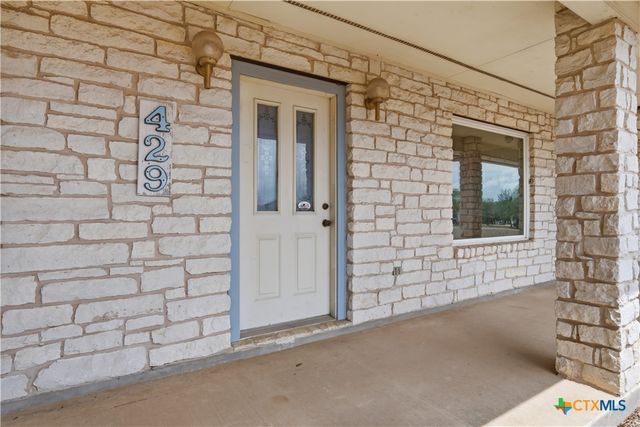 429 Booth Drive, San Marcos, TX 78666