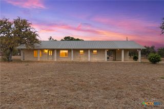 429 Booth Drive, San Marcos, TX 78666