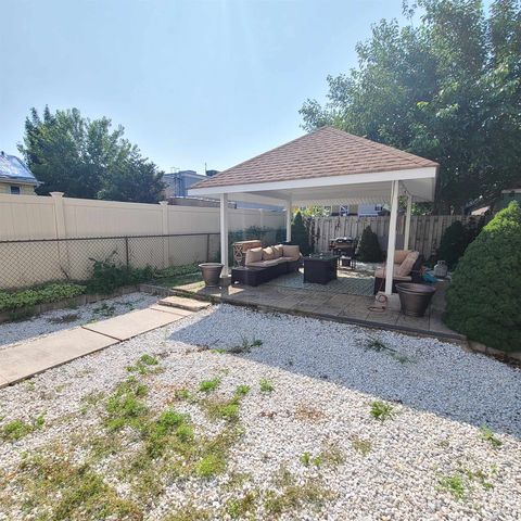 6511 BERGENWOOD AVE, North Bergen, NJ 07047