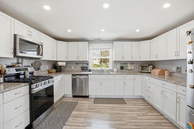 4906 W 109th Avenue, Crown Point, IN 46307