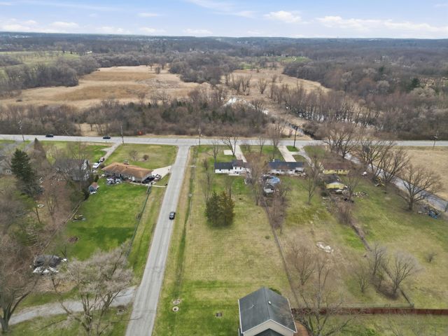 4906 W 109th Avenue, Crown Point, IN 46307