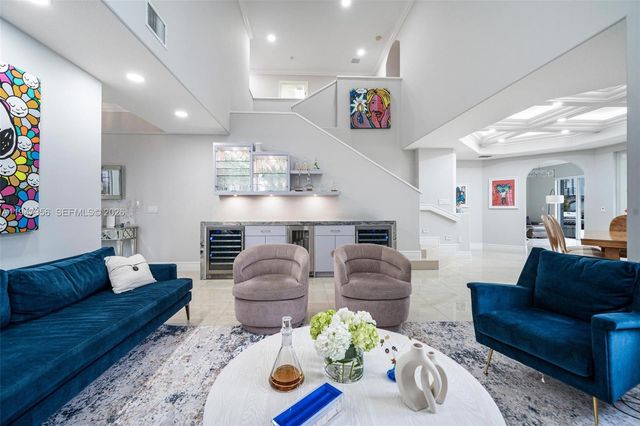 20920 NE 32nd Ave, Aventura, FL 33180