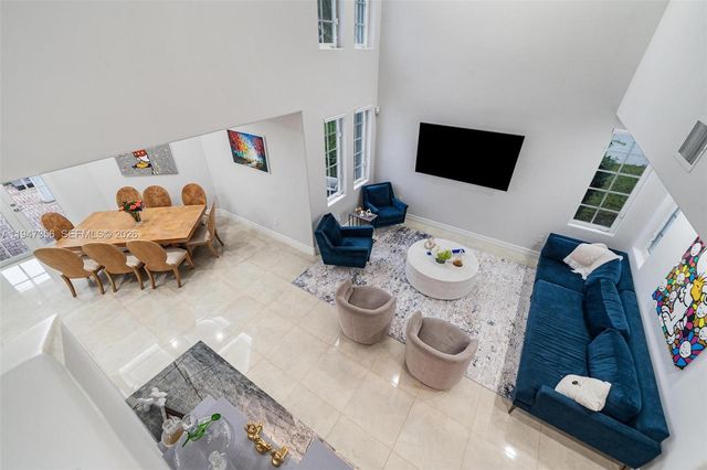 20920 NE 32nd Ave, Aventura, FL 33180