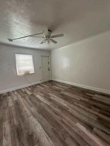 17 Detroit Street 4, Lake Worth, FL 33461