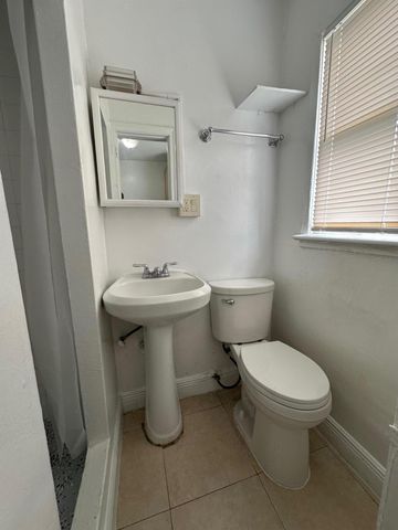 17 Detroit Street 4, Lake Worth, FL 33461