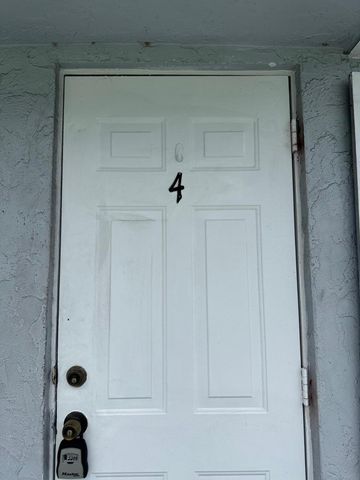 17 Detroit Street 4, Lake Worth, FL 33461